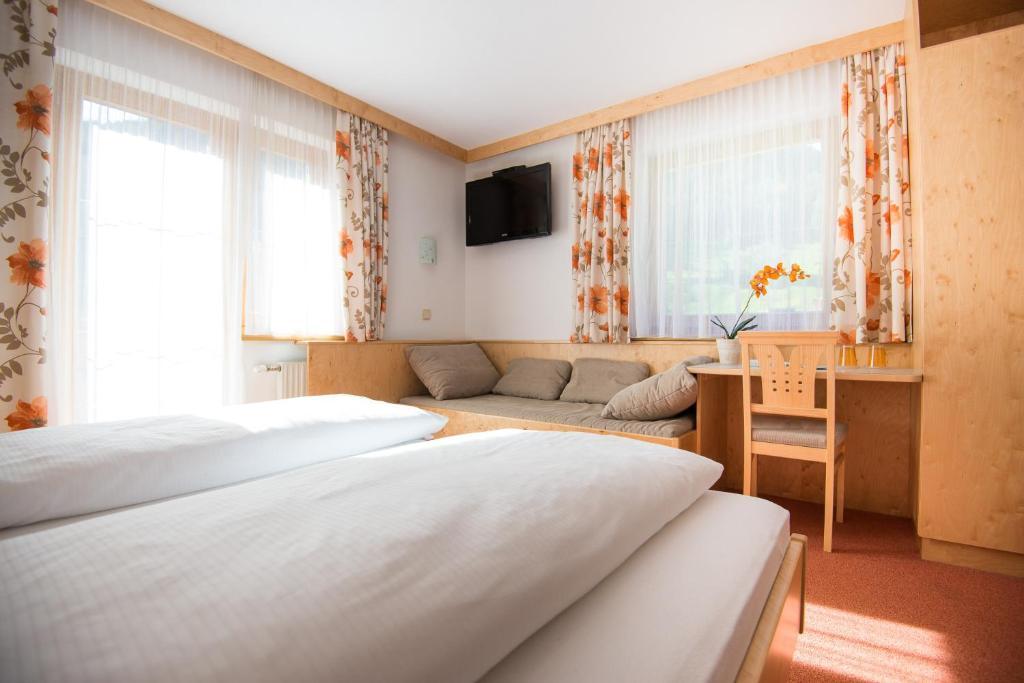 Pension Bergwelt Neustift im Stubaital Rum bild